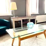 Family Room - Spacious Place With Full Kitchen